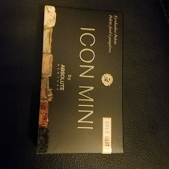 * SOLD* Eyeshadow palette New York Icon Mini - Picture 3 of 3